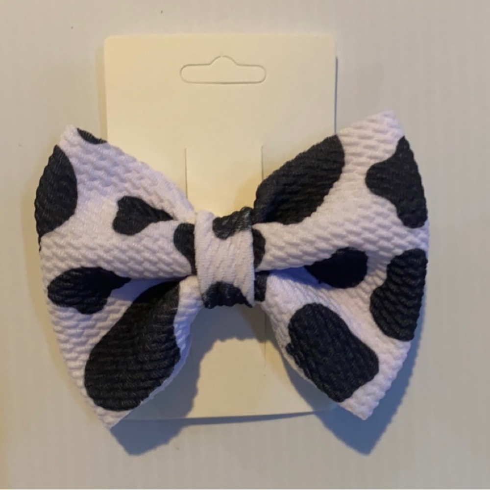 Clip on Bows